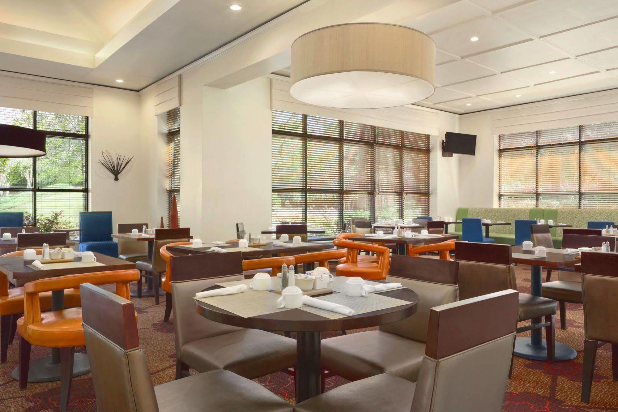 Hilton Garden Atlanta Perimeter Center Hotel 3*